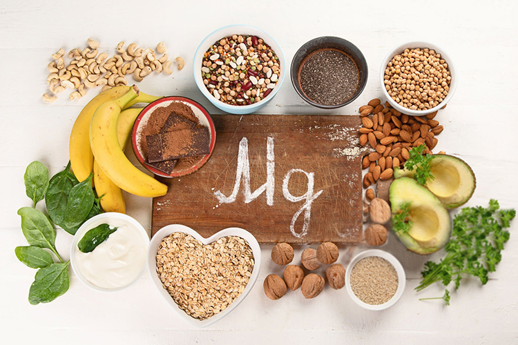 بهترین راه برای دریافت منیزیم، خوردن غذاهای غنی از منیزیم است.